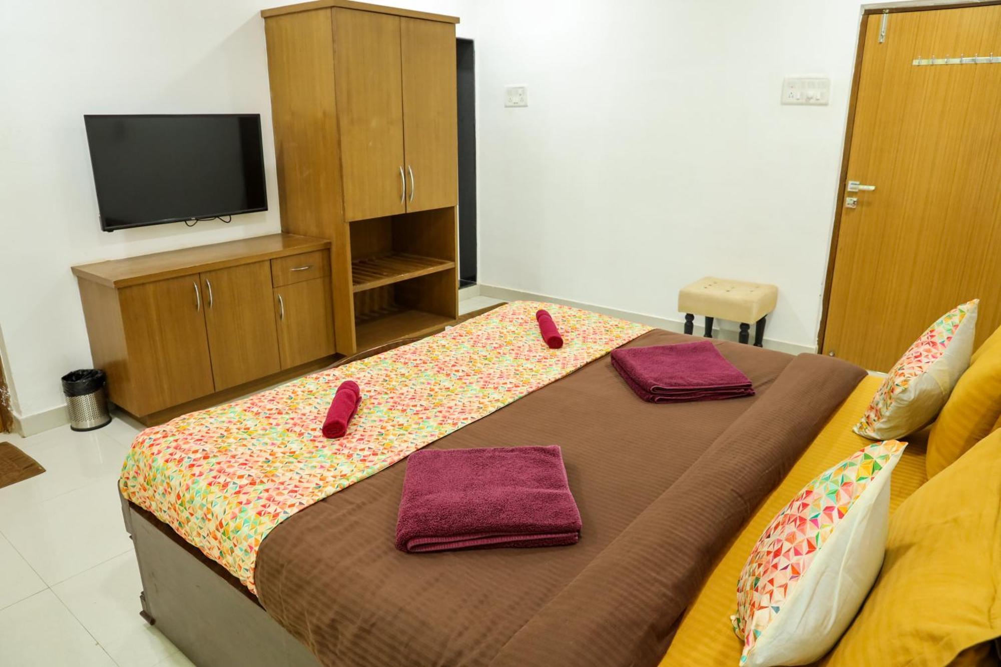 Bed and Breakfast Surya Kiran Miramar Panaji Zimmer foto