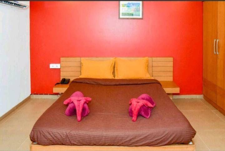 Bed and Breakfast Surya Kiran Miramar Panaji Exterior foto