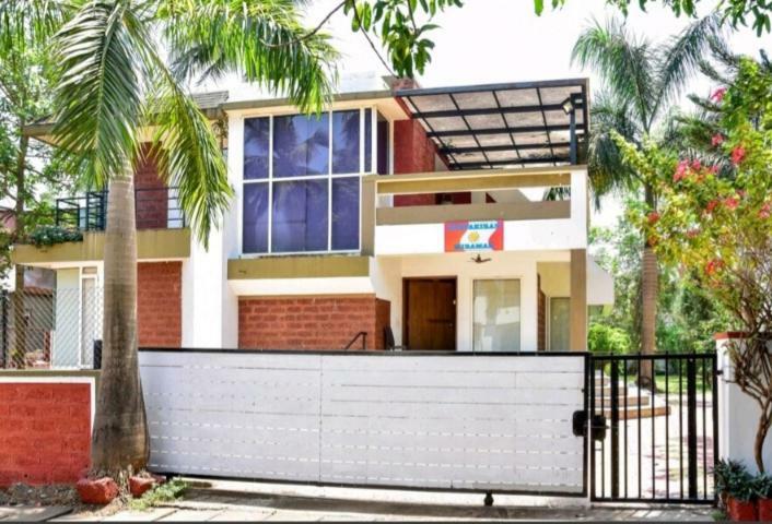 Bed and Breakfast Surya Kiran Miramar Panaji Exterior foto