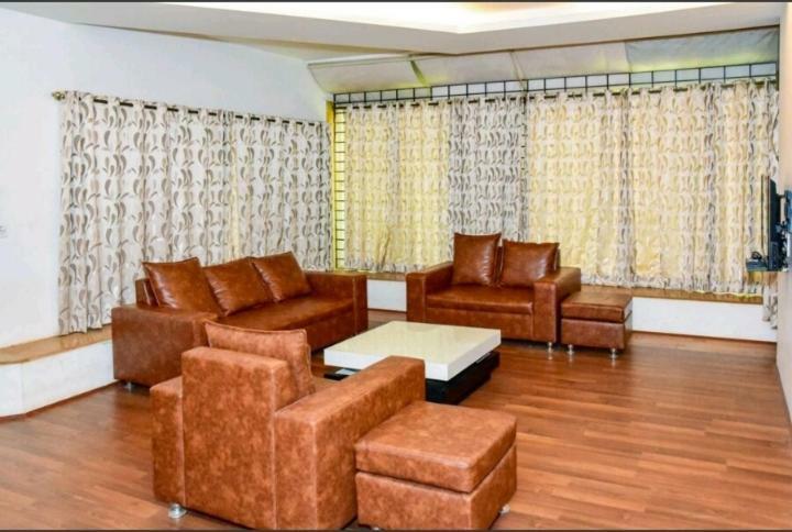 Bed and Breakfast Surya Kiran Miramar Panaji Exterior foto